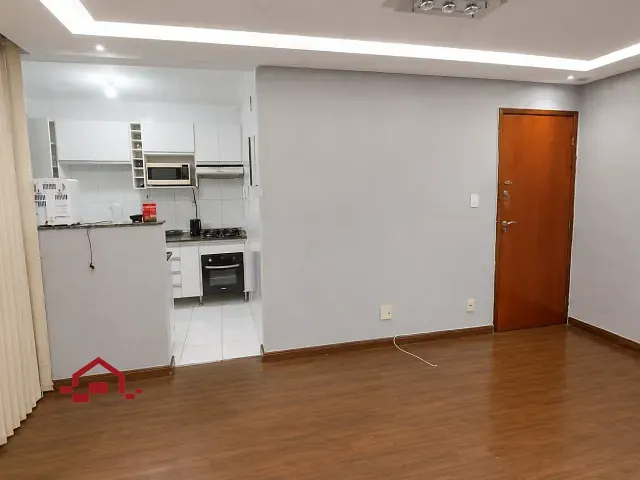 Apartamento 3 quartos e 1 banheiro, à venda, no bairro Carlos Prates em Belo Horizonte