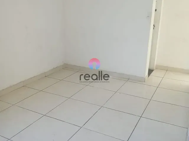 Apartamento 2 quartos e 1 banheiro, à venda, no bairro Floramar em Belo Horizonte