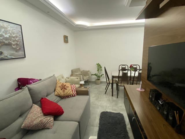 Apartamento 2 quartos e 1 banheiro, à venda, no bairro Castelo em Belo Horizonte