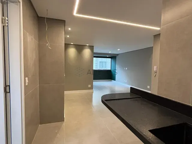 Apartamento 3 quartos e 2 banheiros, à venda, no bairro Itaim Bibi em São Paulo