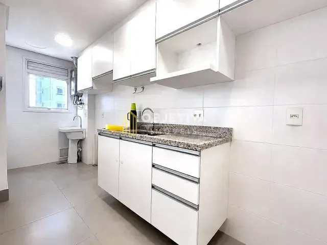 Apartamento 2 quartos e 2 banheiros, para alugar, no bairro Rio Branco em Porto Alegre