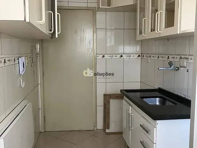 Apartamento 2 quartos e 1 banheiro, à venda, no bairro Santa Teresinha em São Paulo