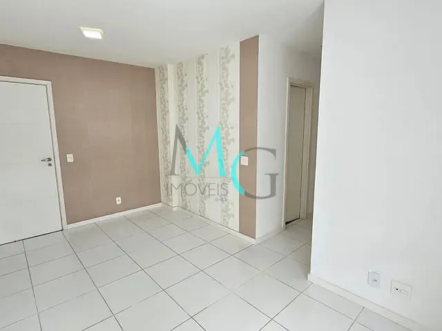 Apartamento 2 quartos e 1 banheiro, à venda, no bairro Campo Grande em Rio de Janeiro