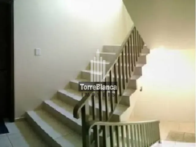 Apartamento com 80m² 3 quartos e 1 banheiro, à venda, no bairro Centro em Carambeí