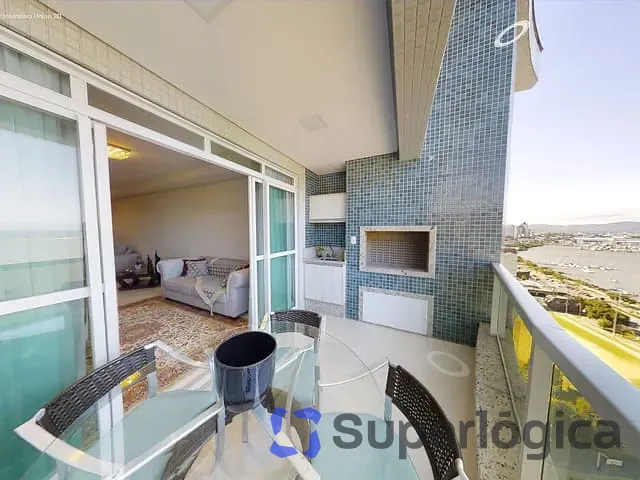 Apartamento 3 quartos e 4 banheiros, à venda, no bairro Fazenda em Itajaí