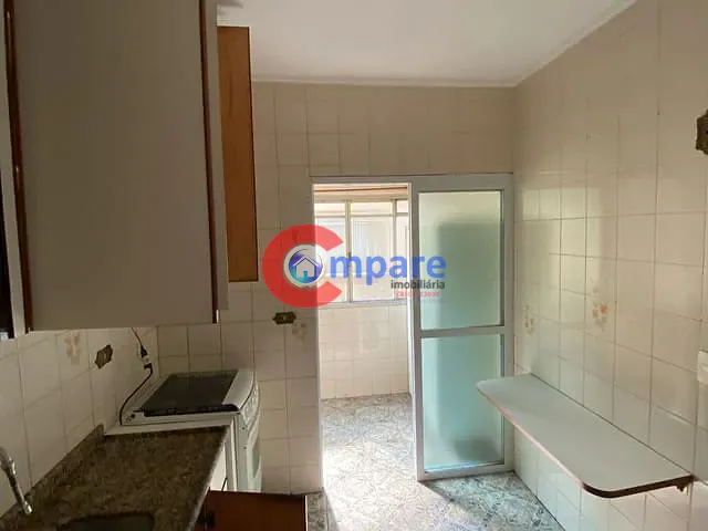 Apartamento 2 quartos e 1 banheiro, à venda, no bairro Jardim Santa Mena em Guarulhos