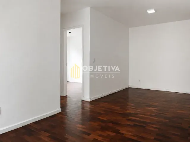 Apartamento 2 quartos e 2 banheiros, à venda ou para alugar, no bairro Petrópolis em Porto Alegre