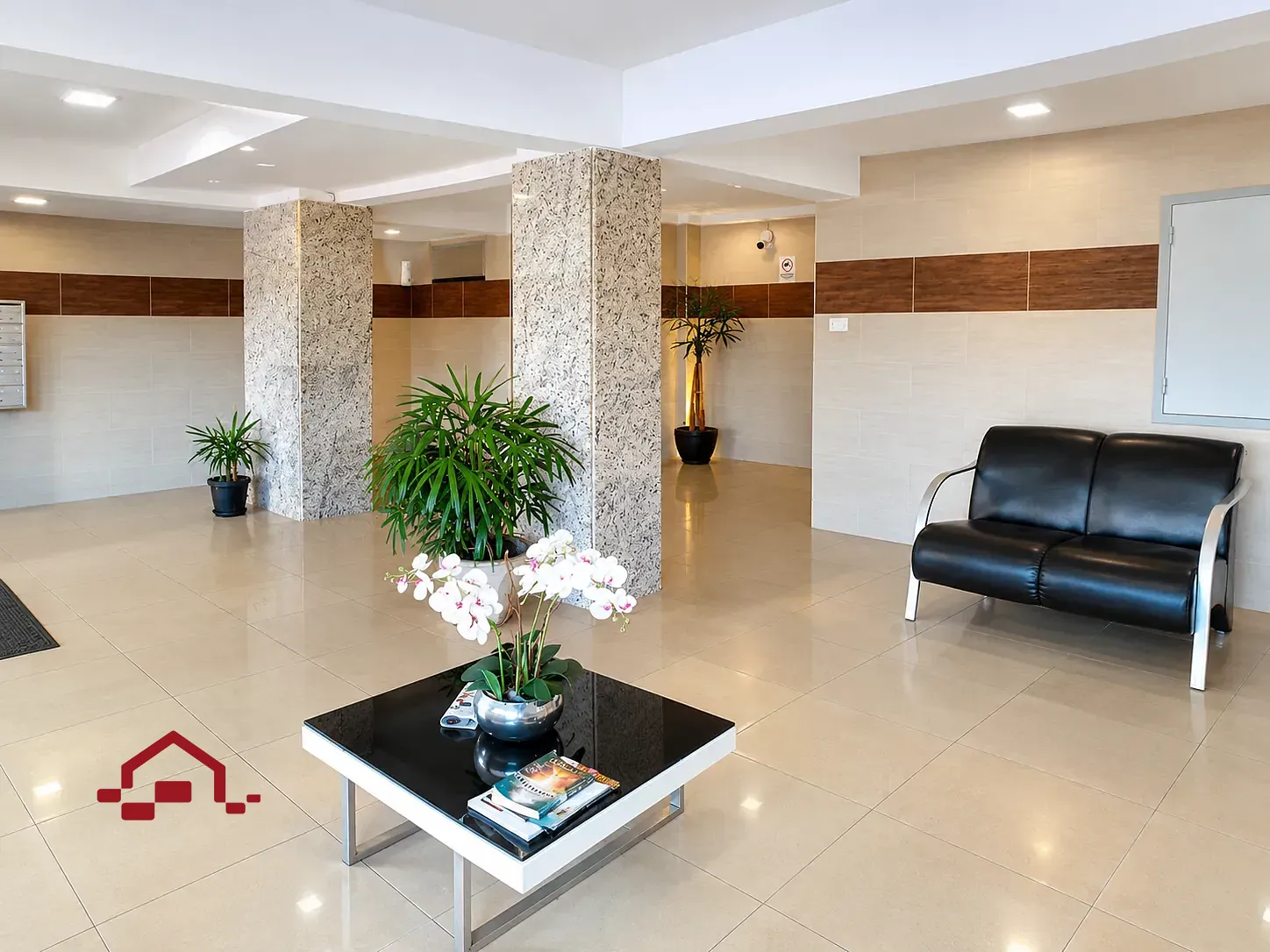 Apartamento com 3 quartos para alugar no bairro Califórnia em Belo Horizonte - foto do imóvel