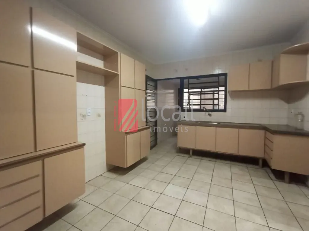 Apartamento com 3 quartos para aluguel, 167m² — foto 25 de 28