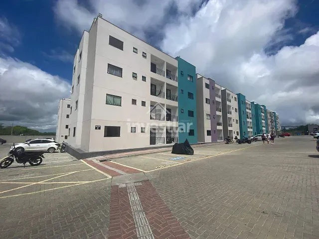 Apartamento 2 quartos e 1 banheiro, para alugar, no bairro Três Irmãs em Campina Grande