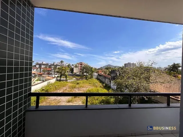 Apartamento 3 quartos e 2 banheiros, à venda ou para alugar, no bairro Maitinga em Bertioga