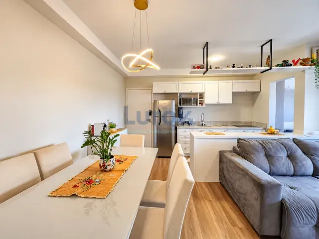 Apartamento com 64m² 2 quartos e 2 banheiros, à venda, no bairro Vila Angeli em Valinhos