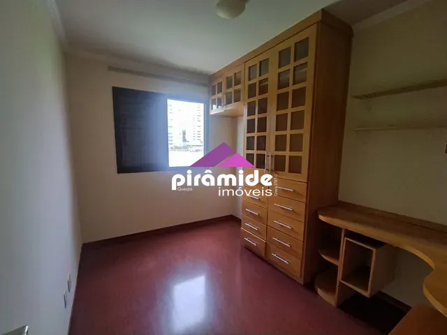 Apartamento com 72m² 2 quartos e 2 banheiros, para alugar, no bairro Jardim Aquárius em São José dos Campos