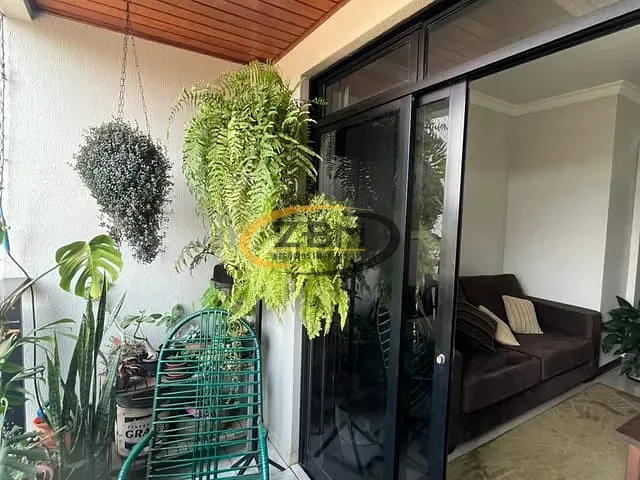 Apartamento com 220m² 3 quartos e 4 banheiros, à venda, no bairro Centro em Londrina