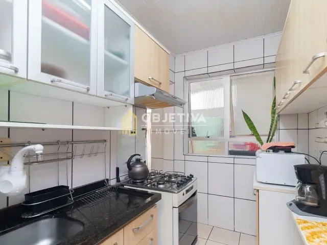 Apartamento 3 quartos e 1 banheiro, para alugar, no bairro Menino Deus em Porto Alegre