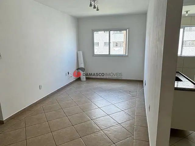 Apartamento 2 quartos e 1 banheiro, para alugar, no bairro Santa Maria em São Caetano do Sul