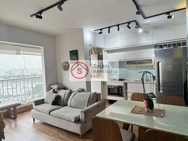 Apartamento 2 quartos e 1 banheiro, à venda, no bairro Sítio da Figueira em São Paulo