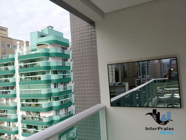 Apartamento à venda, no bairro Meia Praia em Itapema