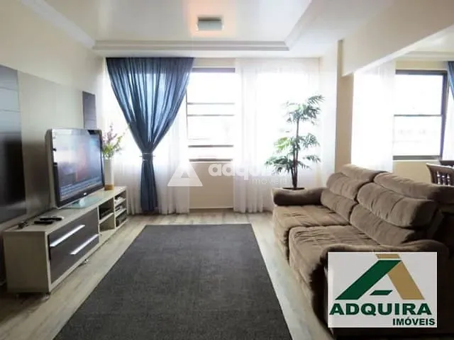 Apartamento com 249m² 5 quartos e 3 banheiros, à venda, no bairro Centro em Ponta Grossa