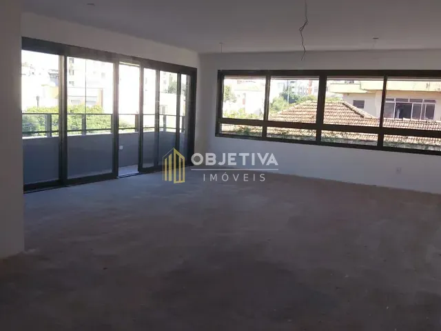 Apartamento 3 quartos e 4 banheiros, à venda, no bairro Auxiliadora em Porto Alegre