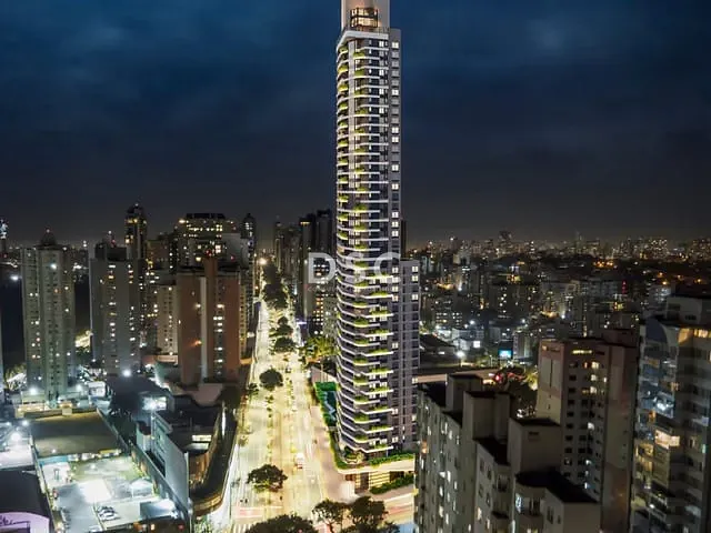 Apartamento com 417m², à venda, no bairro Champagnat em Curitiba