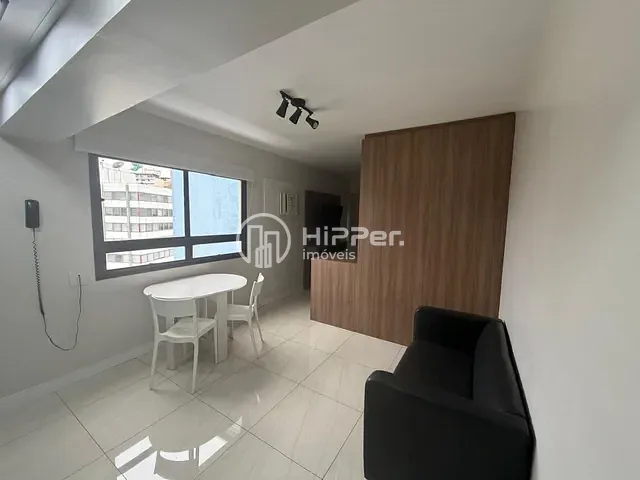Apartamento 1 quarto e 1 banheiro, à venda ou para alugar, no bairro Consolação em São Paulo