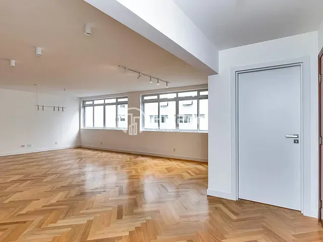 Apartamento 3 quartos e 3 banheiros, à venda, no bairro Jardim Paulista em São Paulo