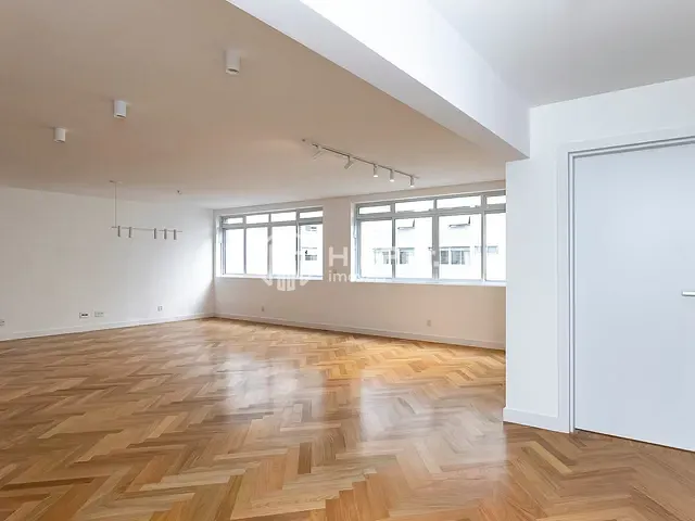 Apartamento 3 quartos e 3 banheiros, à venda, no bairro Jardim Paulista em São Paulo