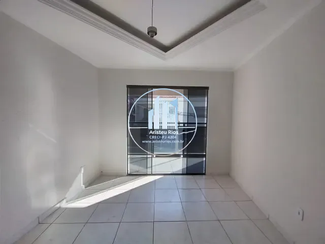 Apartamento com 120m² 3 quartos e 1 banheiro, para alugar, no bairro Jardim Noronha em Pouso Alegre