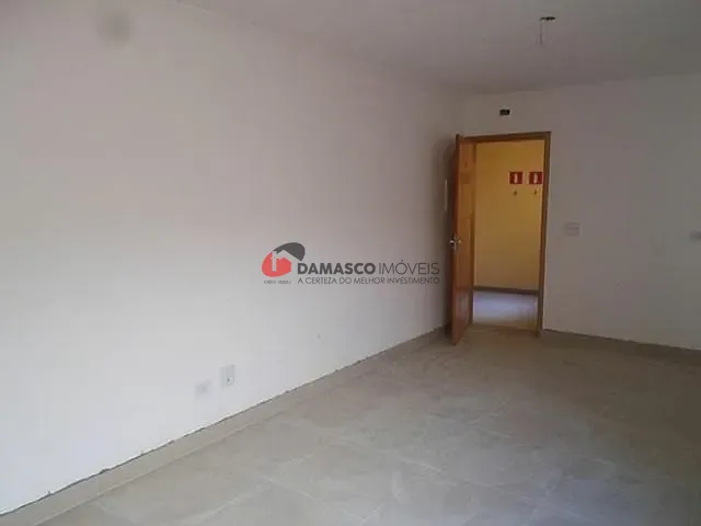 Apartamento 2 quartos e 1 banheiro, à venda, no bairro Vila Valparaiso em Santo André