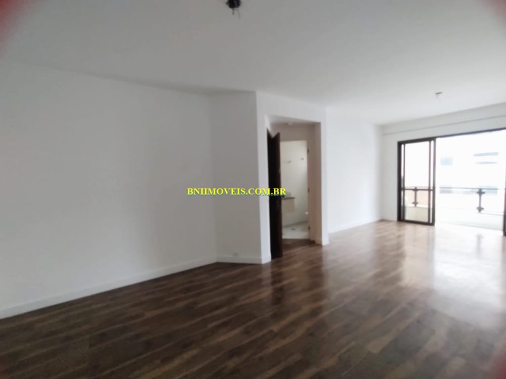 Apartamento, 3 quartos, 130 m² - Foto 2
