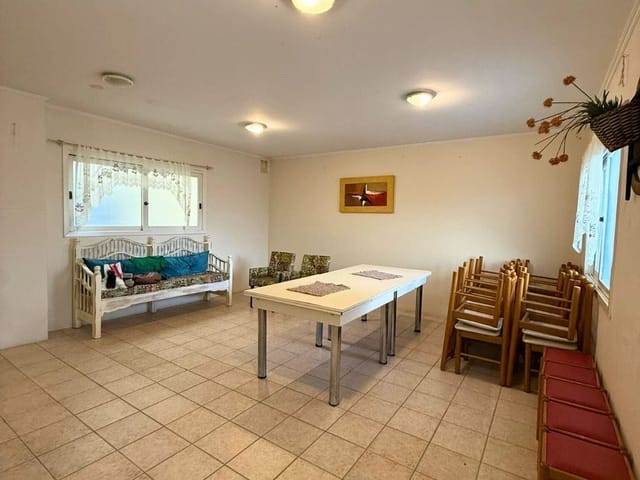 Apartamento 2 quartos e 1 banheiro, à venda, no bairro Panazzolo em Caxias do Sul