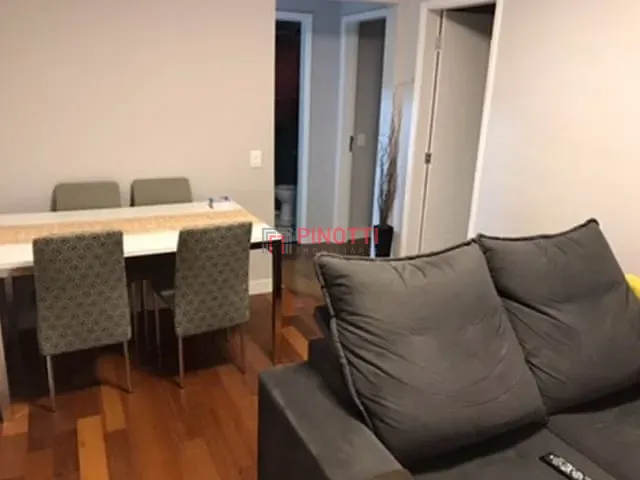 Apartamento 2 quartos e 1 banheiro, à venda, no bairro Taboão em São Bernardo do Campo