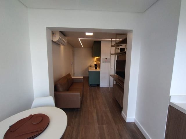 Foto do Apartamento - Totalmente mobiliado e pronto para você! | HIPPER IMOVEIS LTDA