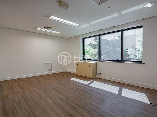 Sala à venda, no bairro Consolação em São Paulo