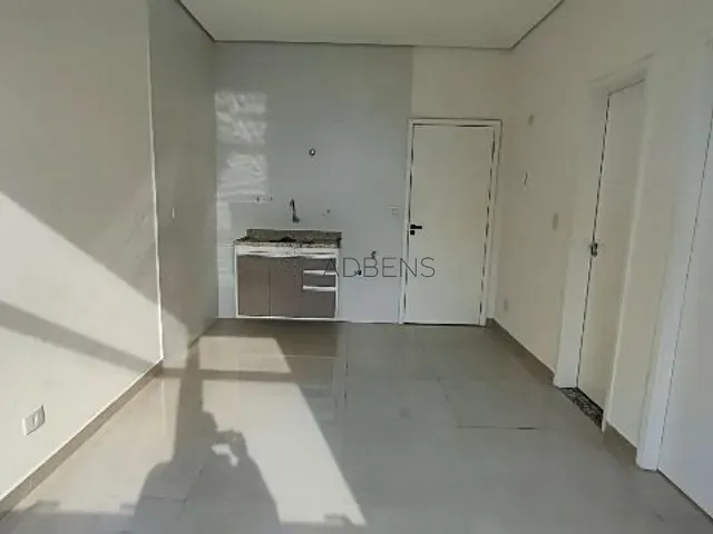 Apartamento 1 quarto e 1 banheiro, para alugar, no bairro República em São Paulo