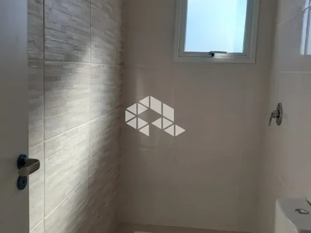 Apartamento 2 quartos e 2 banheiros, à venda, no bairro Planalto em Caxias do Sul