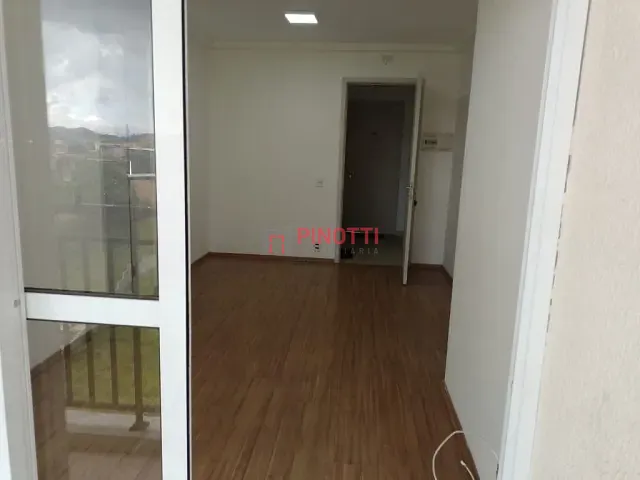 Apartamento 2 quartos e 1 banheiro, à venda, no bairro Jardim Jamaica em Santo André