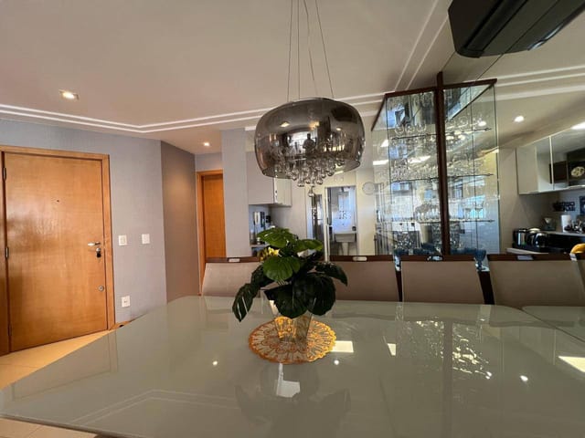Apartamento com 192m² 3 quartos e 3 banheiros, à venda, no bairro Guanabara Parque Boulevard em Londrina