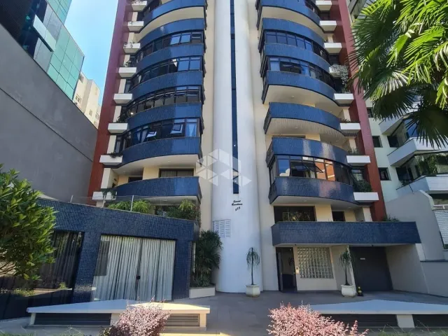 Apartamento 3 quartos e 3 banheiros, à venda, no bairro São Pelegrino em Caxias do Sul