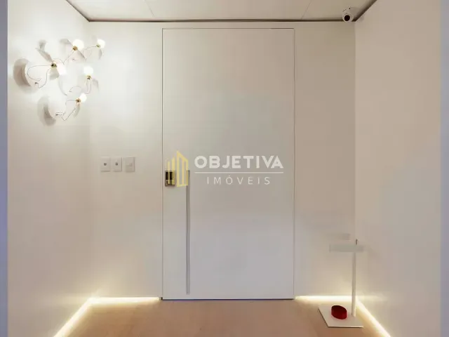 Apartamento 3 quartos e 4 banheiros, à venda, no bairro Moinhos de Vento em Porto Alegre