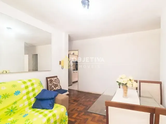 Apartamento 4 quartos e 2 banheiros, para alugar, no bairro Menino Deus em Porto Alegre