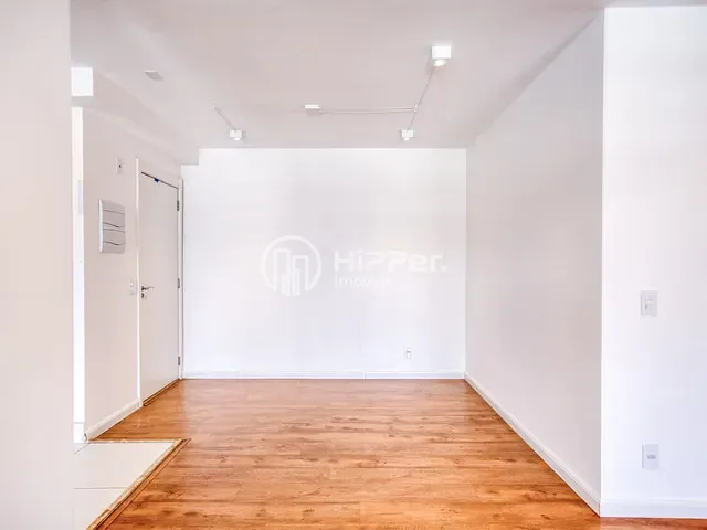 Apartamento 3 quartos e 2 banheiros, à venda, no bairro Barra Funda em São Paulo