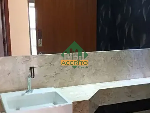 Apartamento 3 quartos e 5 banheiros, para alugar, no bairro Parque Baguaçu em Araçatuba