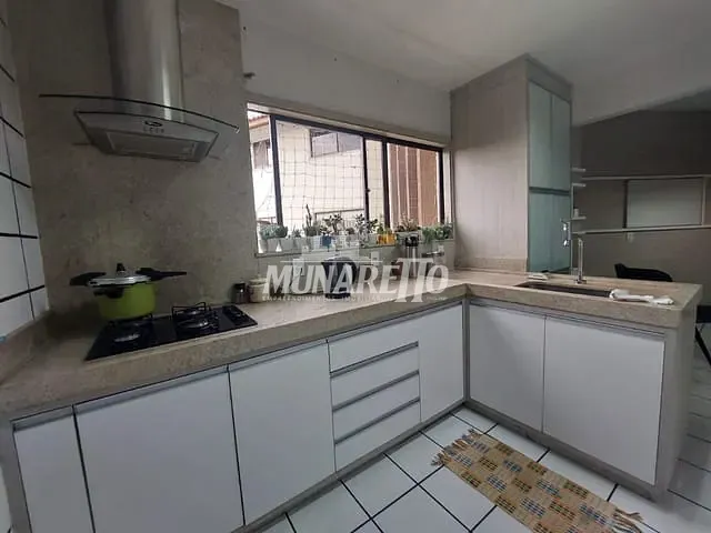 Apartamento com 172m² 3 quartos e 3 banheiros, à venda, no bairro Centro em Concórdia
