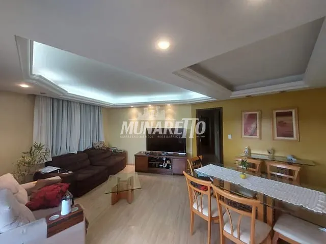 Apartamento com 172m² 3 quartos e 3 banheiros, à venda, no bairro Centro em Concórdia