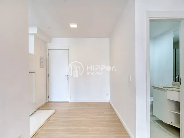 Apartamento 2 quartos e 2 banheiros, à venda, no bairro Barra Funda em São Paulo