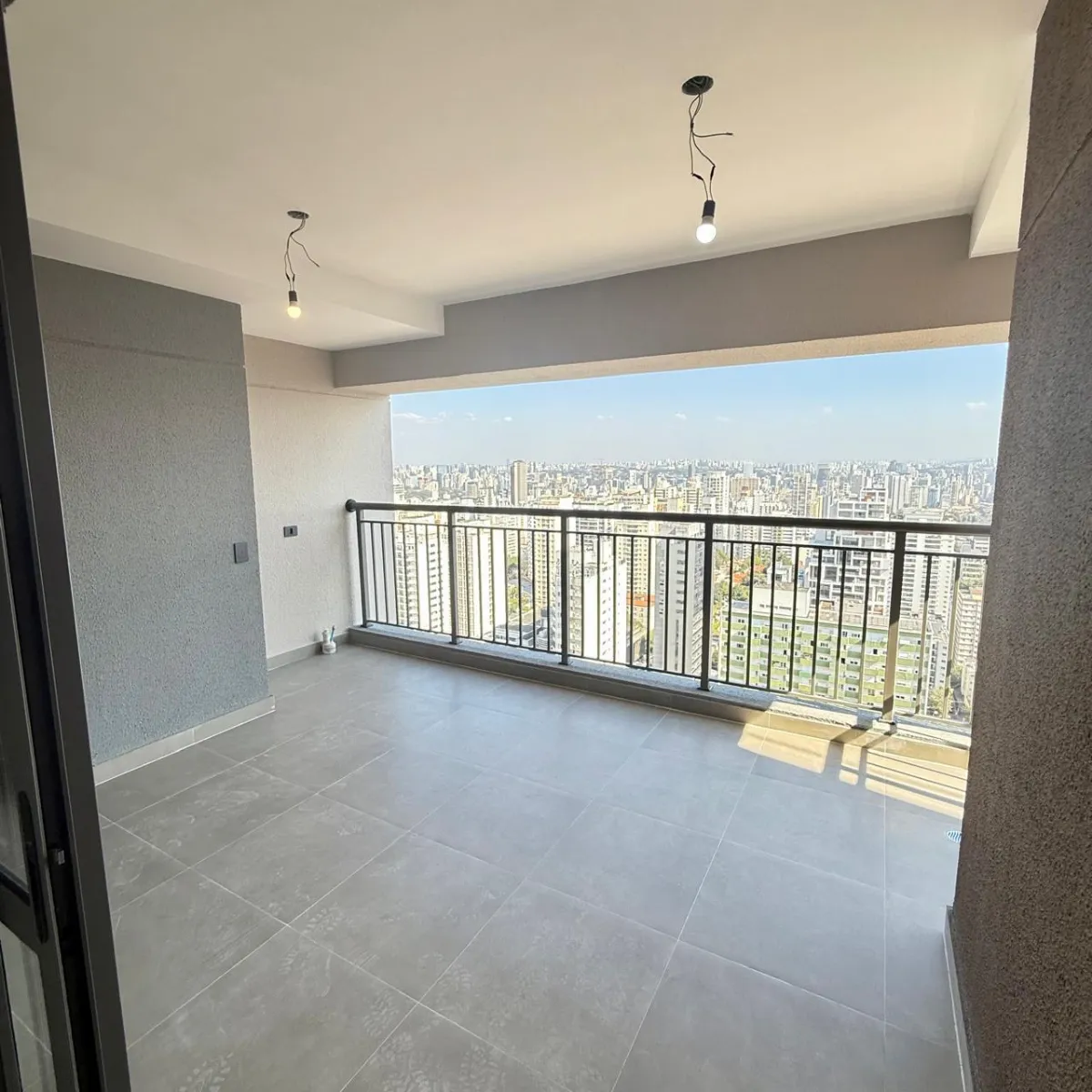 Apartamento para venda em Pinheiros com 2 quartos, sendo 2 suítes, 78m²
