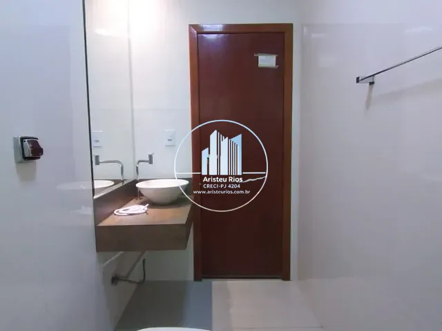 Apartamento com 65m² 2 quartos e 1 banheiro, para alugar, no bairro Aristeu da Costa Rios III em Pouso Alegre