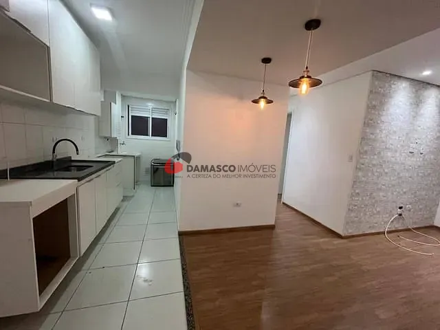 Apartamento 2 quartos e 2 banheiros, à venda, no bairro Jardim em Santo André